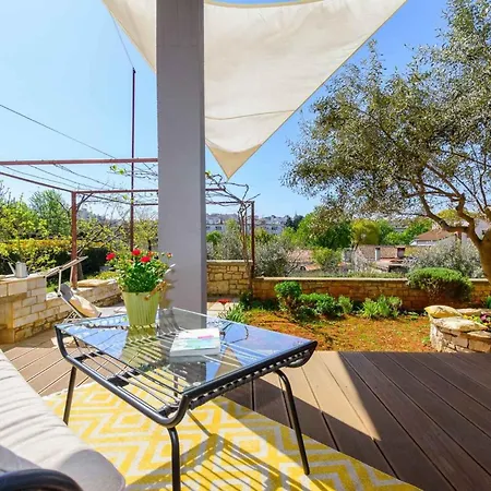 In - Istrien 51818 * Pula